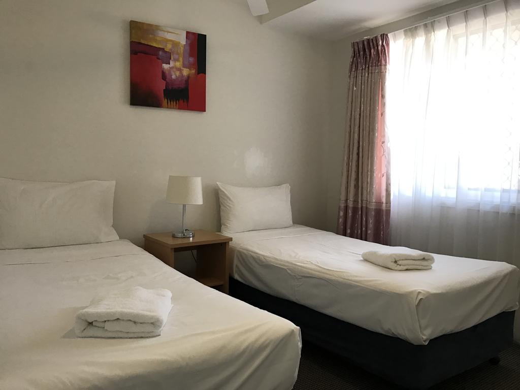 Sunset Island Aparthotel